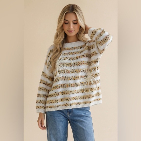 Anthropologie Tops - Cream taupe popcorn crochet embroidered floral patchwork cardigan sweater top